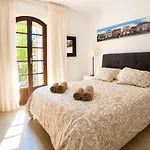 Casa Elviria Con Gran Piscina Comunitaria, Wi-fi Y Aire Acondicionado A 1 Kilometro De La Playa * Marbella