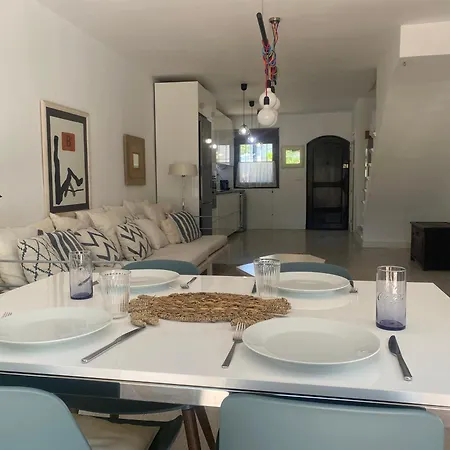 Con Patio Privado Con Barbacoa Y Piscina Cerca De La Playa * Marbella