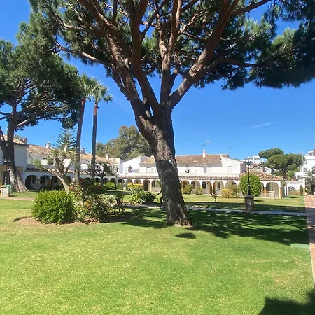 Casa Elviria Con Gran Piscina Comunitaria, Wi-fi Y Aire Acondicionado A 1 Kilometro De La Playa Ferienhaus *