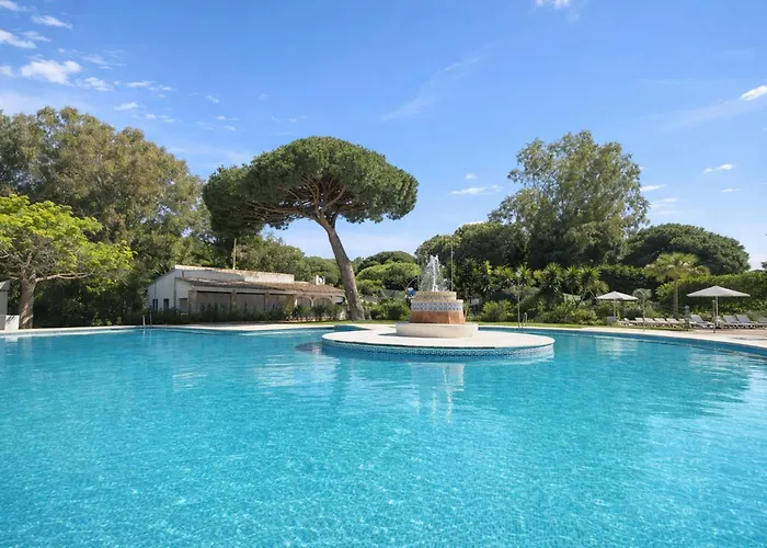 Feriehus Casa Elviria Con Gran Piscina Comunitaria, Wi-fi Y Aire Acondicionado A 1 Kilometro De La Playa Marbella